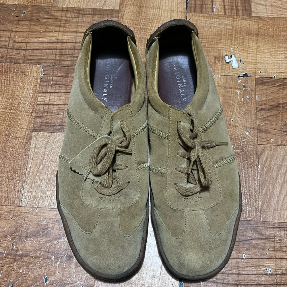 Men’s Clark’s sneakers size 12